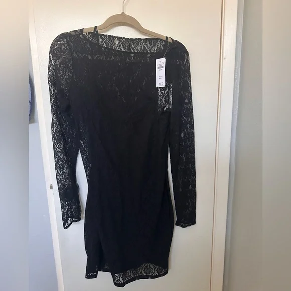 Abercrombie Long-Sleeve Lace Mini Dress - medium petite - Picture 4 of 4